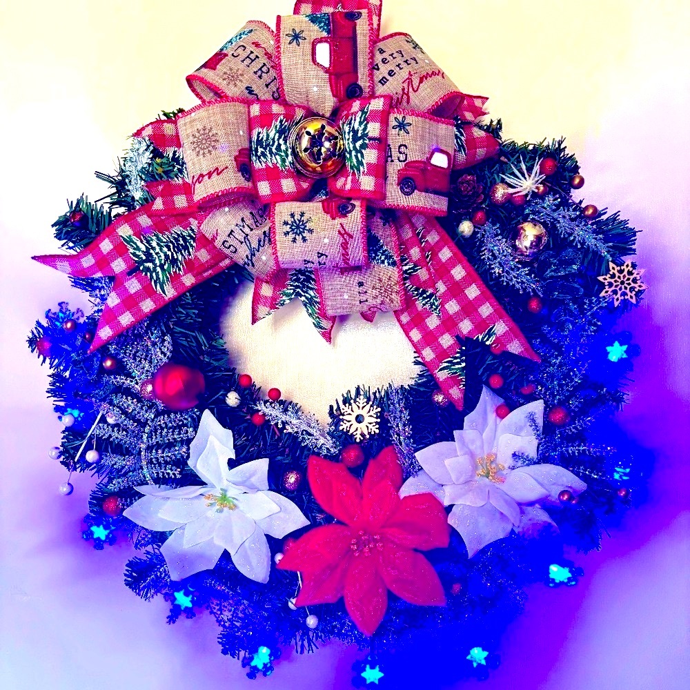Christmas Door wreath with light install, standerd size 16 inch.